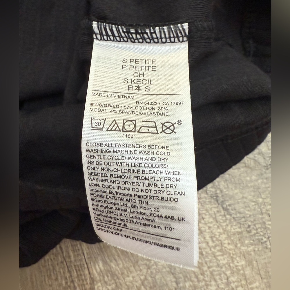 NEW Gap Ribbed Cardigan Small Petite *flaw - Picture 7 of 8